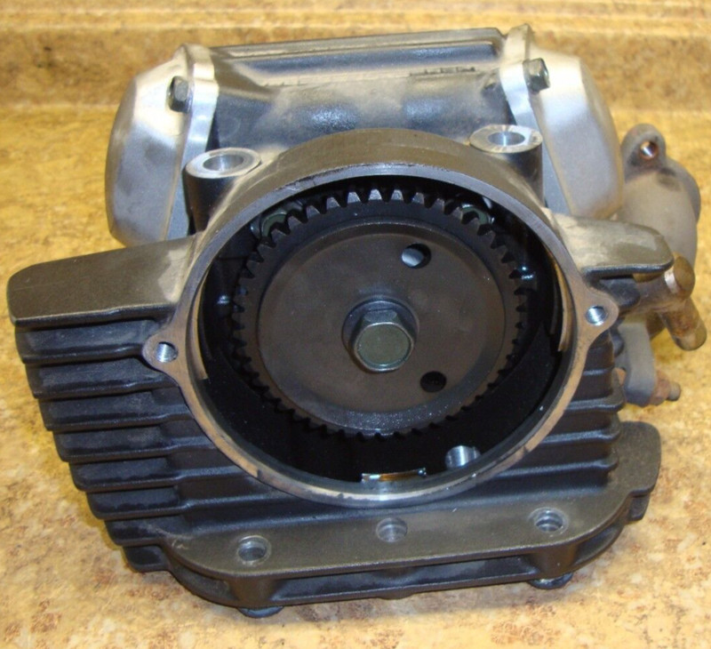 2004 Yamaha XVS650 XVS 650 A V Star Engine Rear Cylinder Head Camshaft Cam Shaft