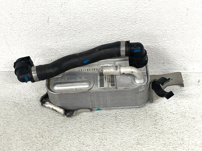 ⭐2011-2017 BMW X3 ENGINE OIL COOLER HEATER EXCHANGER OEM LOT2386