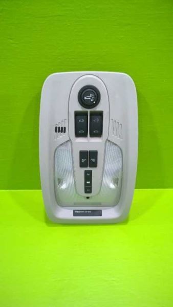 10 11 GMC TERRAIN 3.0L AT OVERHEAD CONSOLE WITH SUNROOF OEM 2439-32