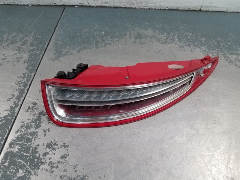 2016 Porsche 911 Turbo S 991 Right Tail Light - * #6242 LL7
