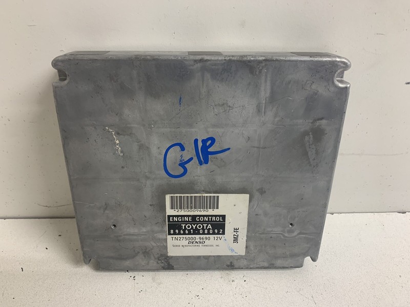 2004 Toyota Sienna FWD Engine Computer Control Module Ecu Pcu Pcm 89661-08092