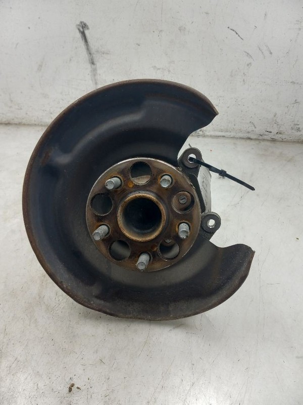 11-17 LEXUS CT200H PREMIUM REAR DRIVER LEFT KNUCKLE STUB