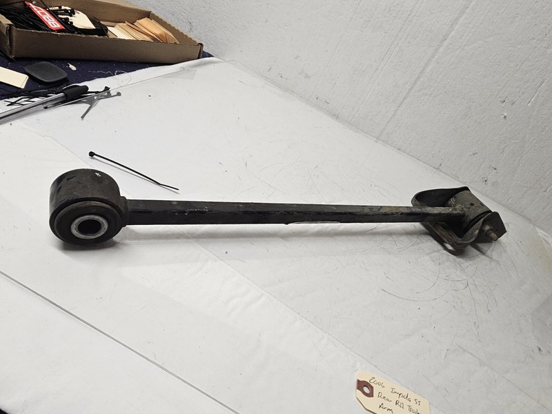 Lower Control Arm Impala 2006Chevy SS Right Passenger Side Rear Back Trailing