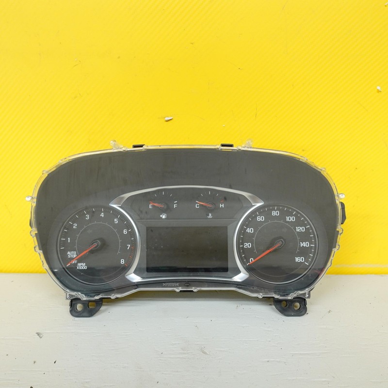 2022-2024 CHEVROLET TRAVERSE Speedometer Cluster 85521139