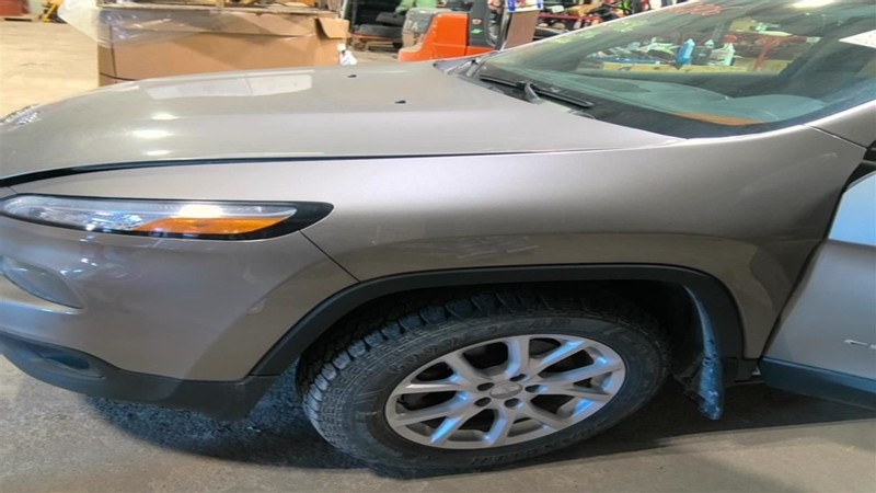 Driver Fender Front Narrow Fender Flare Fits 14-18 CHEROKEE 3595933
