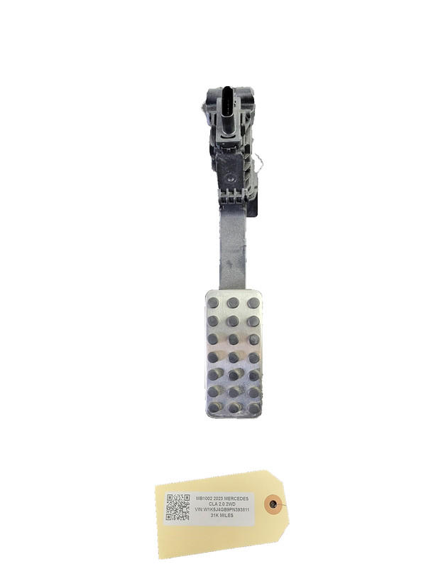 Used Oem Mercedes 1773001900 Gas Accelerator Pedal for 2020-2023 CLA250 2.0L