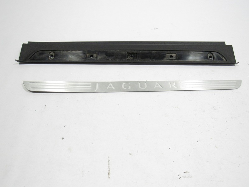 10-15 Jaguar XK XKR 2014 Left Door Sill Scuff Treadplate Cover Trim Panel |:O