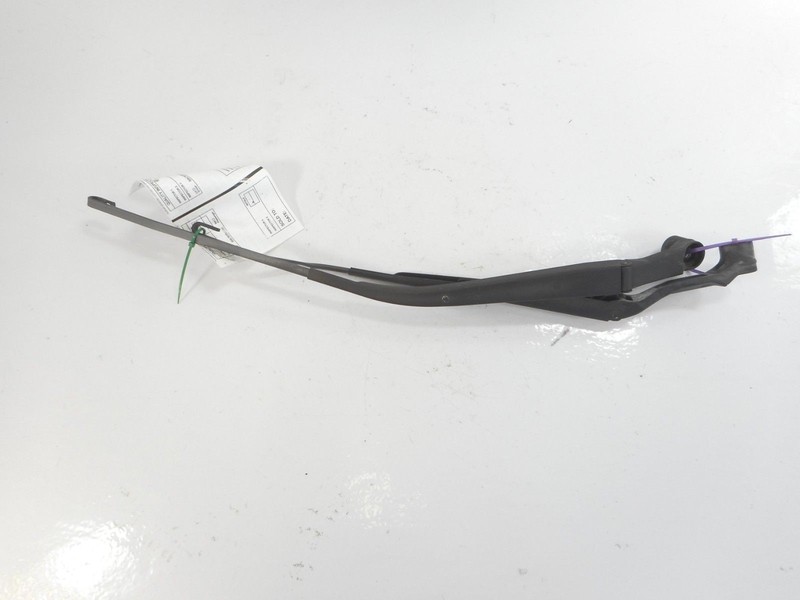 04 2004 Mazda RX-8 Left & Right Windshield Wiper Arm Set Pair OEM