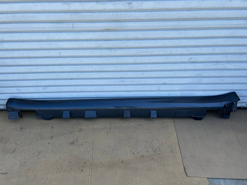 ✅ 2021+ Tesla Model S Plaid Left Side Rocker Molding Gray 1567138-00-B /cracked
