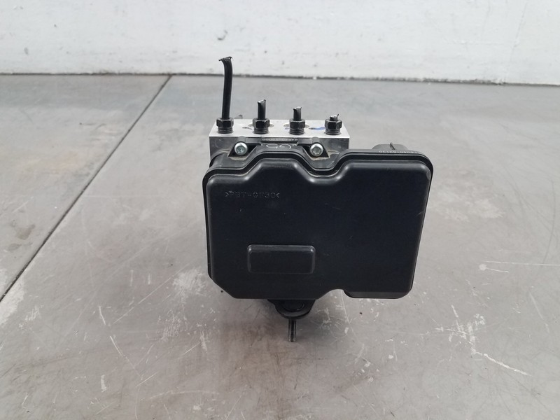 2025 Toyota Corolla GR AWD ABS Brake Pump Module 10K Miles #9646 VV1