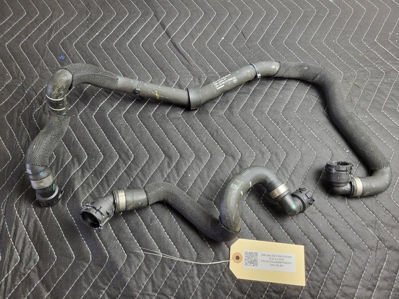 Used Oem Mercedes SET x2 A/C Heater Coolant Water Tube Pipe for 2020-2023 CLA250