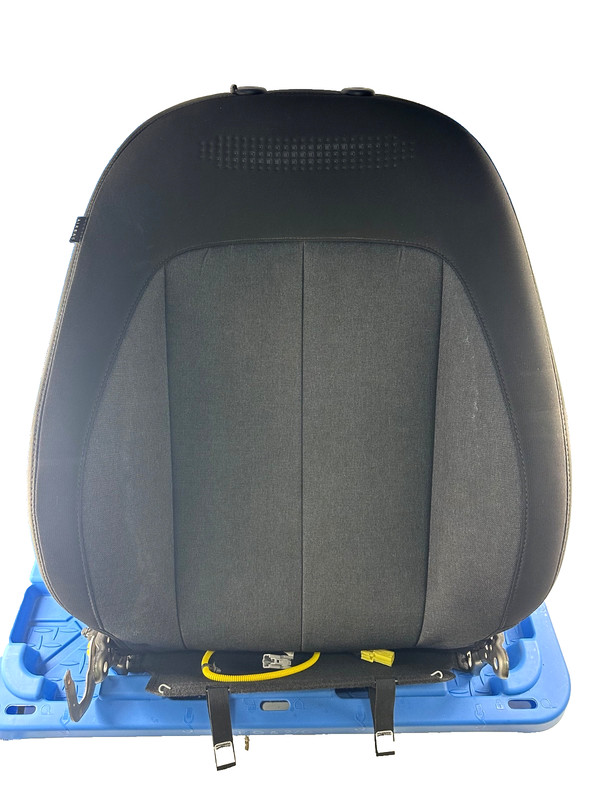 2022-2024 HYUNDAI IONIQ 5 FRONT RIGHT PASSENGER UPPER SEAT BACKREST CUSHION OEM