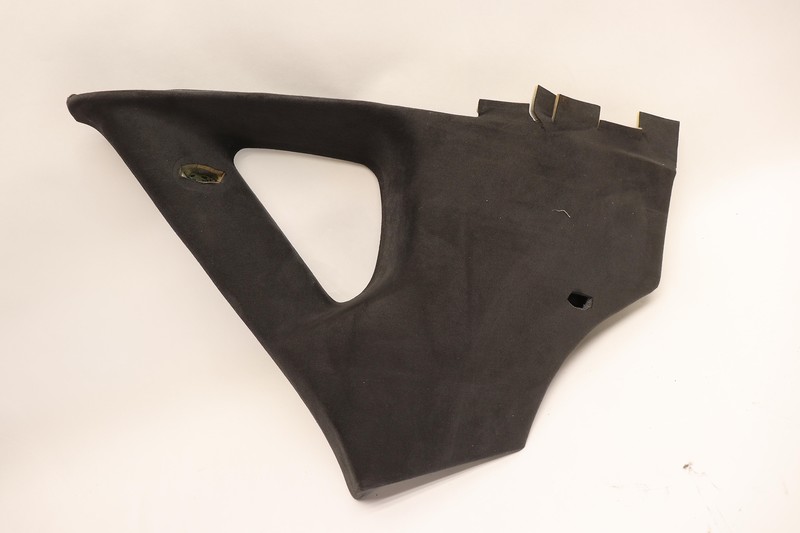 2014-2016 MASERATI QUATTROPORTE RIGHT SIDE C PILLAR COVER TRIM PANEL OEM