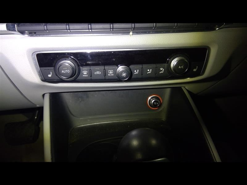 Temperature Control Convertible Single Zone Fits 15-18 AUDI A3 1180025