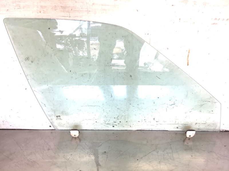 86-89 Accord 4Dr Sedan Right Front Door Glass Passenger Side Window Used OEM