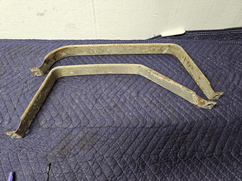 2007 Cobalt FUEL TANK STRAP