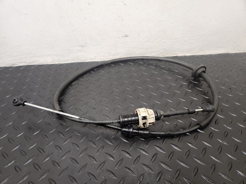 01-05 Chevrolet VentureA/T Gear Shifter Cable OEM 19368078