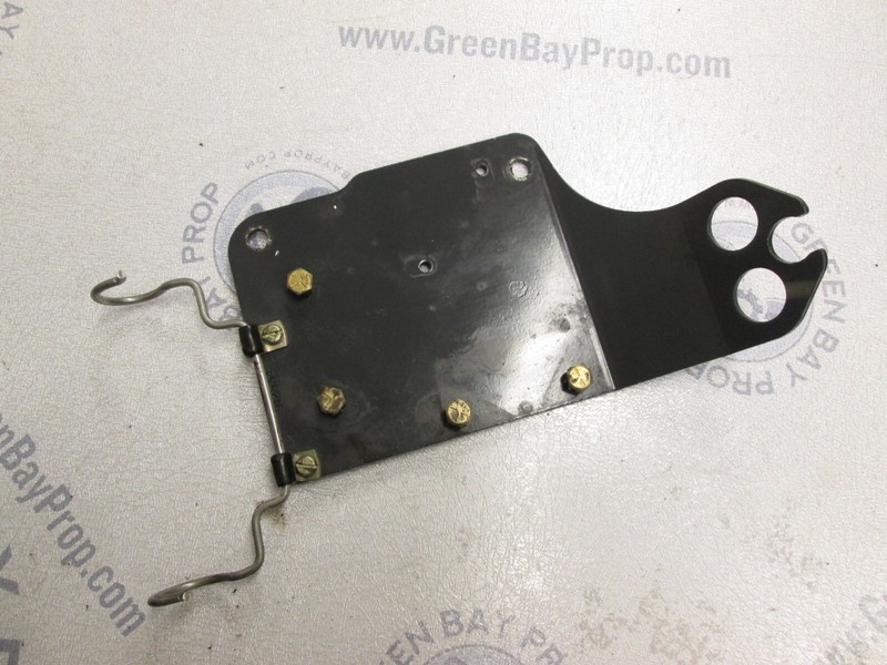 912554 1987 OMC Cobra Ford 2.3L Starter Solenoids Bracket