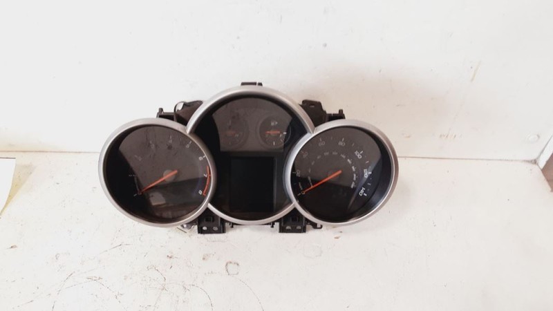 Speedometer MPH US Market With Black Cluster Opt B76 Fits 13-14 CRUZE 3286351