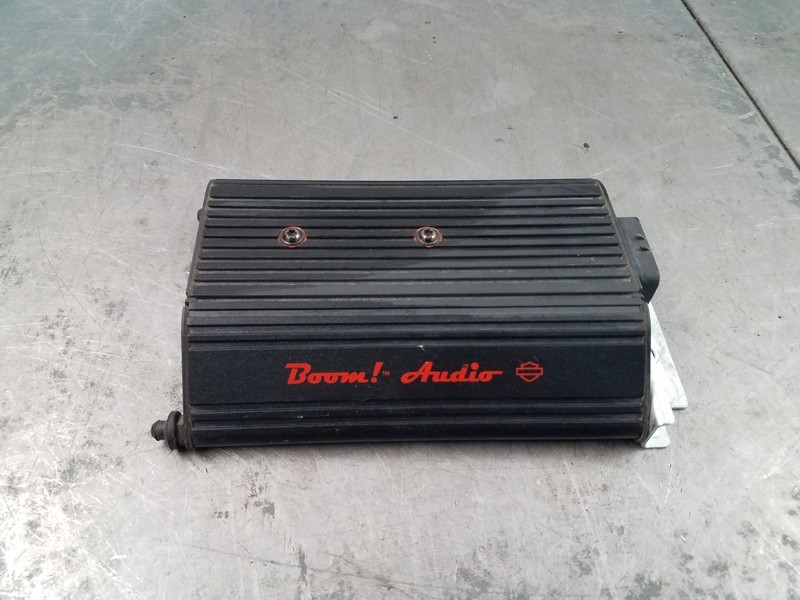 2015 14 16 Harley CVO Ultra Boom Amplifier 75x4 #3551 P3