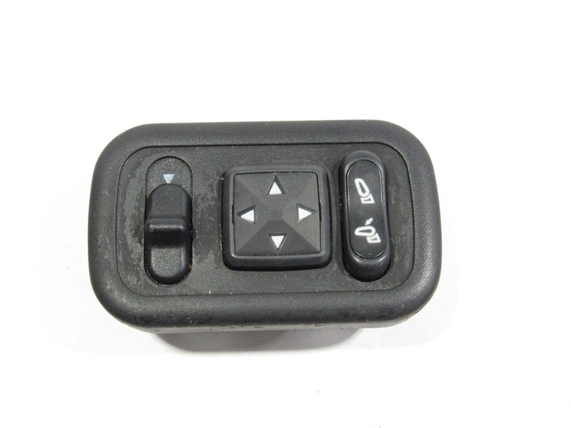 02-06 Maserati Coupe GT 2004 Mirror Adjustment Switch Button ;