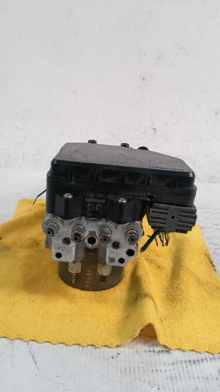 2015 INFINITI Q70 ABS Pump & Motor Assembly OEM 476603WG2A 58k Miles Black