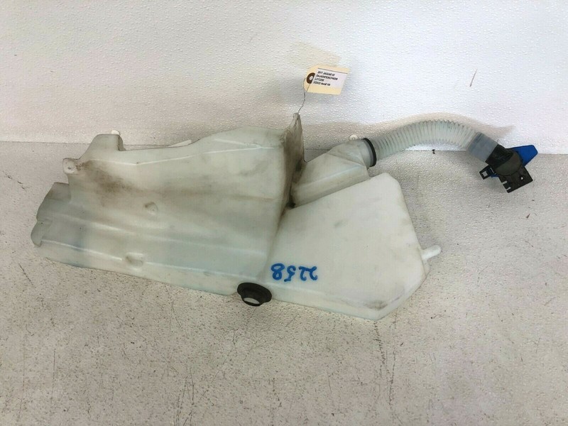 ⭐2017-2019 JAGUAR XE FRONT WINDSHIELD WIPER FLUID RESERVOIR TANK OEM LOT2258