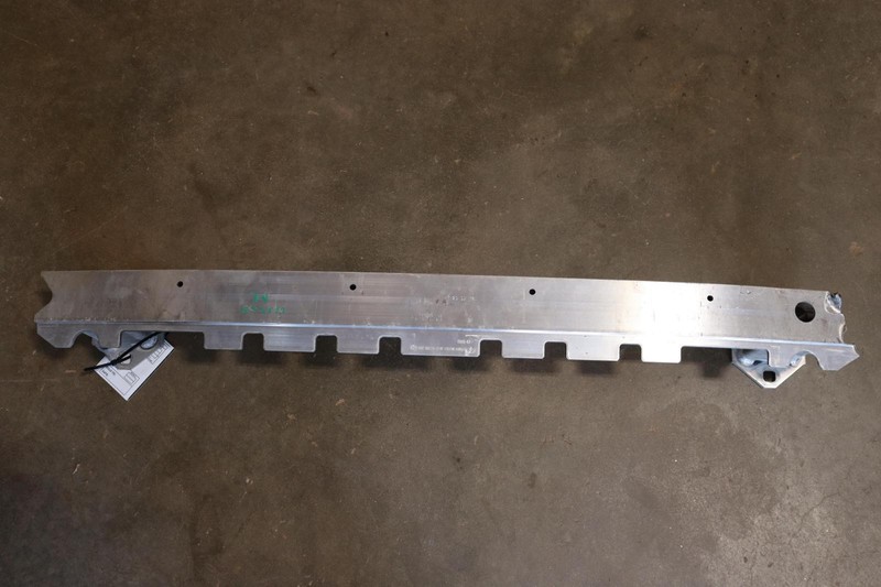2017-2020 BMW 540 G30 REAR BUMPER REINFORCEMENT CRASH BAR SUPPORT OEM