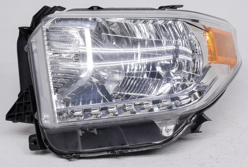 OEM Toyota Tundra Left Driver Side Halogen Headlamp Tab Missing