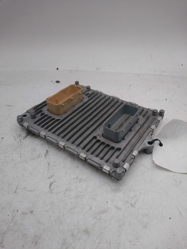 2022 Chrysler Pacifica Engine Control Module ECM 3.6L OEM 68434928AA Used