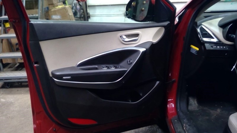 SANTA FE LWB2018 Driver Left Front Door Trim Panel 1784048