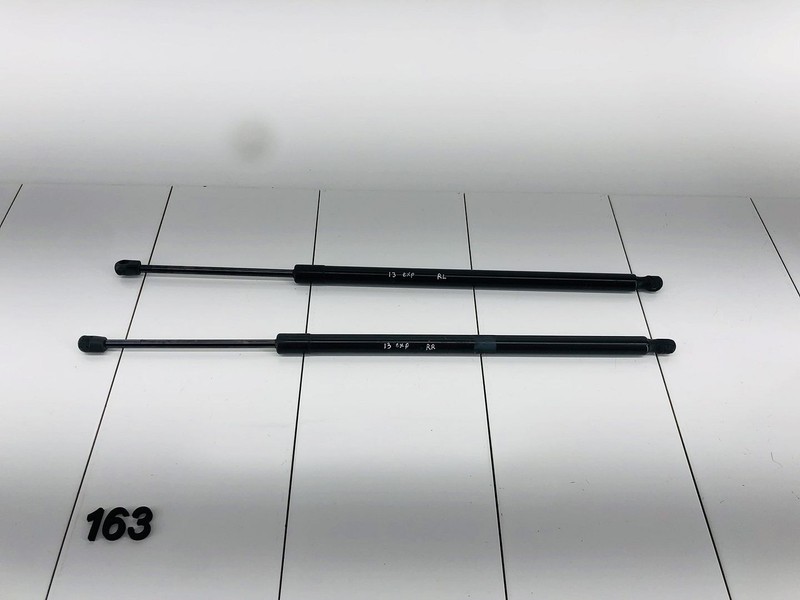 11-15 FORD EXPLORER REAR LEFT & RIGHT LIFTGATE LIFT CYLINDER SUPPORT SET OEM