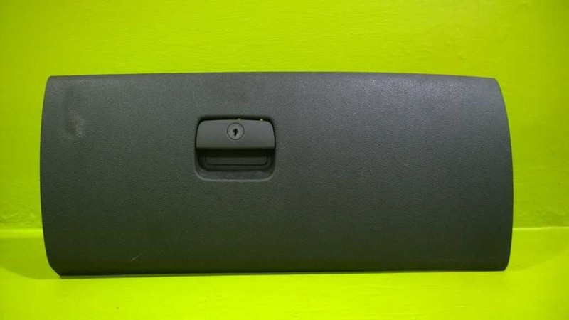07 08 09 10 11 12 13 TAHOE GLOVE BOX OEM 3515-60