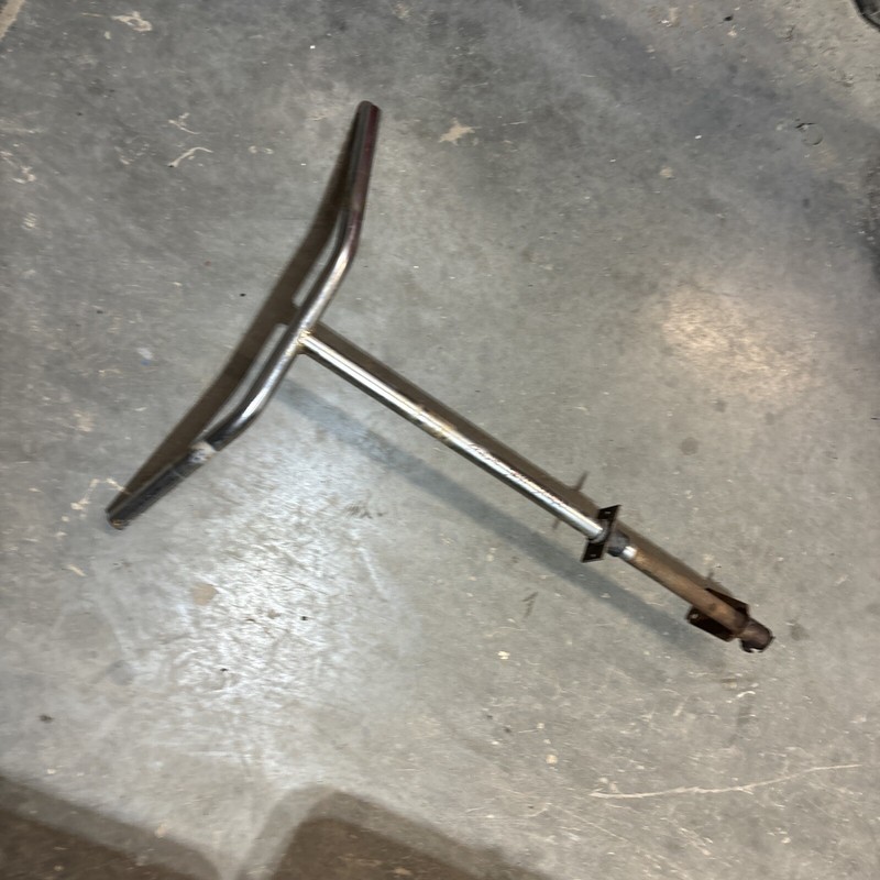 1970’s SKI-WHIZ Vintage Snowmobile 500SST steering post handlebars straight