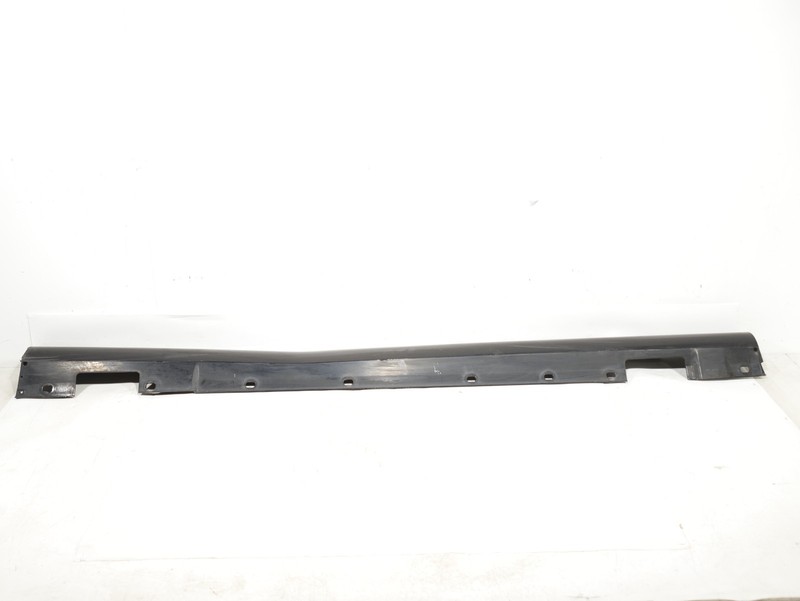 2008-2014 Mercedes C250 C300 C350 RIGHTH AMG Sport Side Skirt Rocker Panel OEM