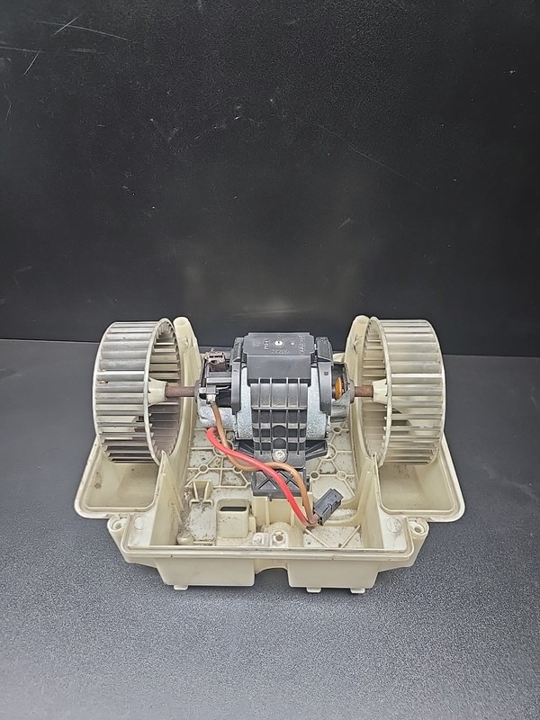 07-14 Mercedes W221 S63 AMG S400 CL550 S550 AC A/C Heater Blower Motor OEM