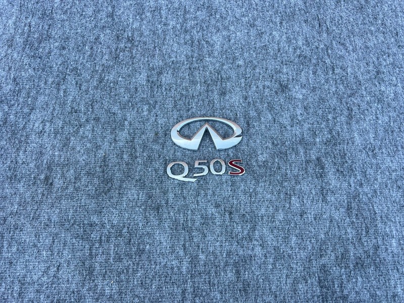 INFINITI Q50 2014-2024 OEM TRUNK REAR EMBLEM LOGO BADGE CHROME ASSEMBLY