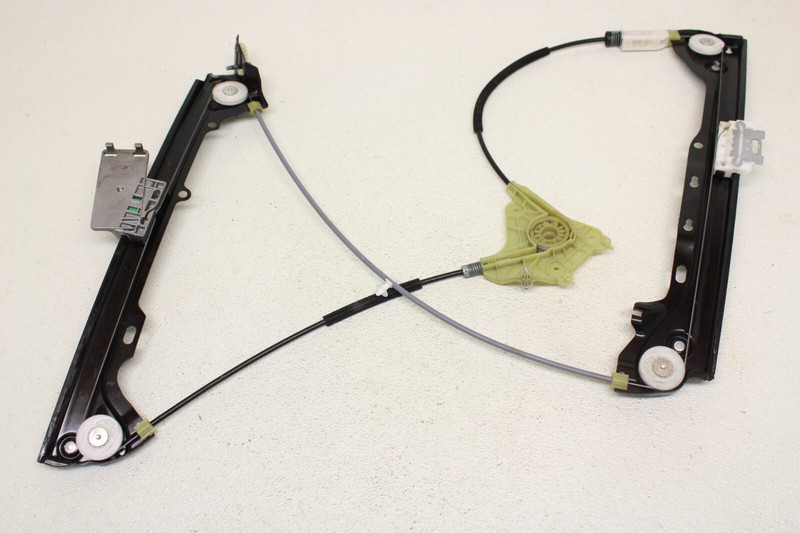 BMW M3 Front Left Window Regulator Driver Side 3 Series E92 E93 Oem 2007-2013