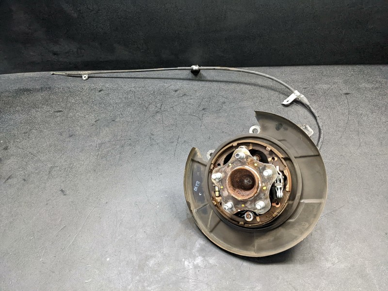 Rear Right Pass Knuckle w Hub 2019 Nissan Pathfinder 43021-3JA0A 2016 2017 2018