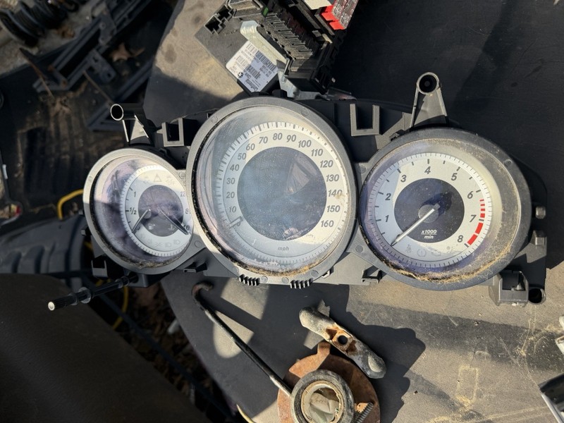 12-14 Mercedes W204 C250 C300 Instrument Speedometer Cluster 2049005213 OEM 200k
