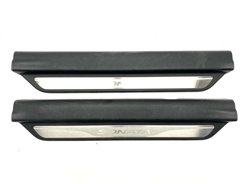 Front Door Sill Scuff Plate Trim Panel x2 Fits 2011-2015 Hyundai Sonata 55460