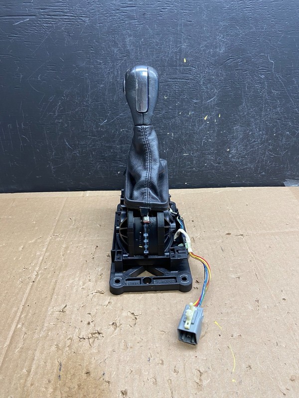 2015 Ford Explorer Auto Transmission Floor Gear Shifter AD6850 DG