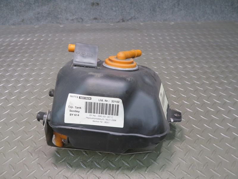 2006-2012 BENTLEY CONTINENTAL FLYING SPUR FUEL EXPANSION TANK RESERVOIR