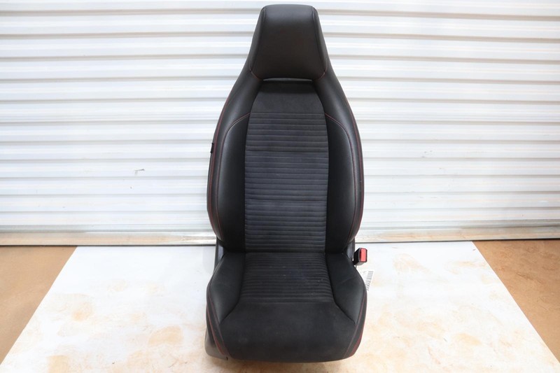 2014-2019 MERCEDES CLA CLASS CLA45 W117 FRONT RIGHT PASSENGER SEAT LEATHER OEM