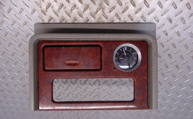 2003 - 2006 Cadillac Escalade Center Console Upper Molding Trim Clock Bezel OEM