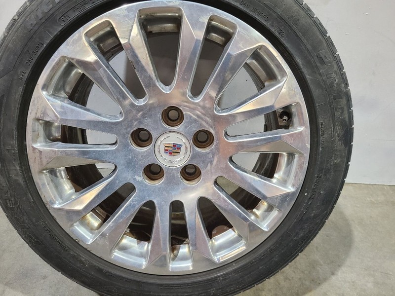 Wheel Coupe 18x8-1/2 14 Spoke Painted Opt Ruk Fits 10-14 CTS 588721