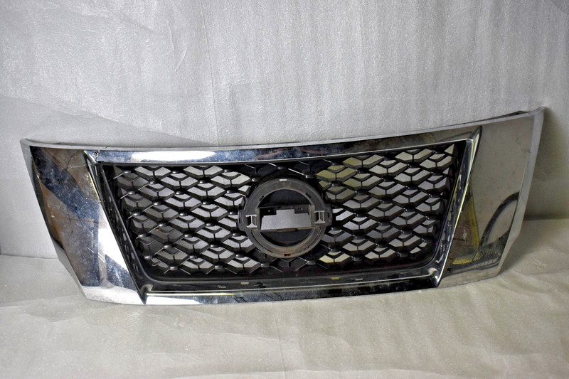 2013 2016 NISSAN PATHFINDER FRONT UPPER GRILLE