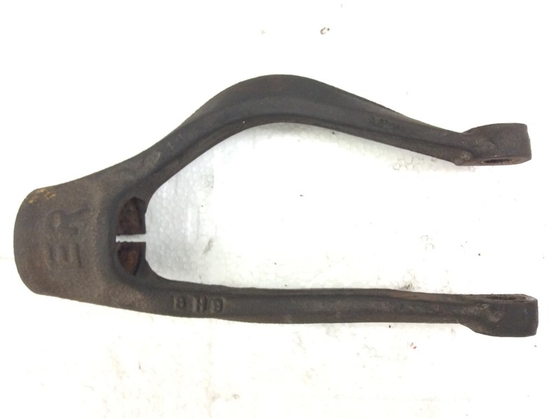88-91 Prelude Right Front Suspension Strut Shock Absorber Mounting Fork OEM
