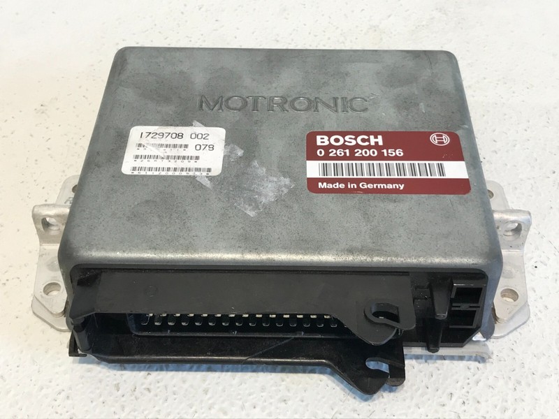 1987-1990 BMW E32 750i 750iL ECU ENGINE COMPUTER MODULE OEM 0261200156