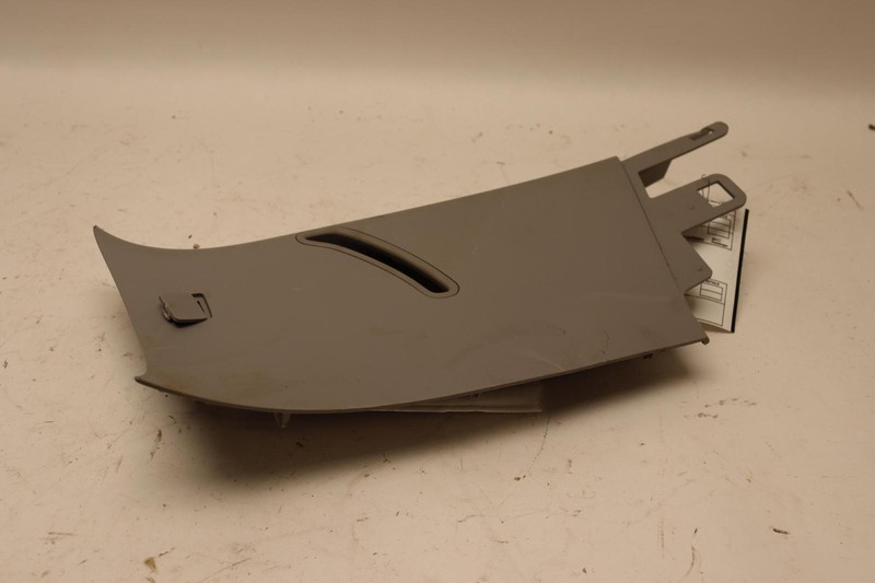 2014-2019 CHEVY SILVERADO 1500 DOUBLE CAB REAR LEFT SIDE UPPER C PILLAR TRIM OEM